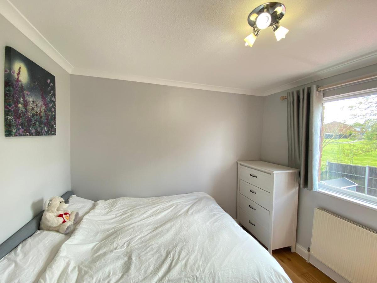Three Bedrooms House In Windsor Dış mekan fotoğraf